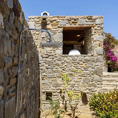 Thalatta Paros * Chrisi Akti (Paros)