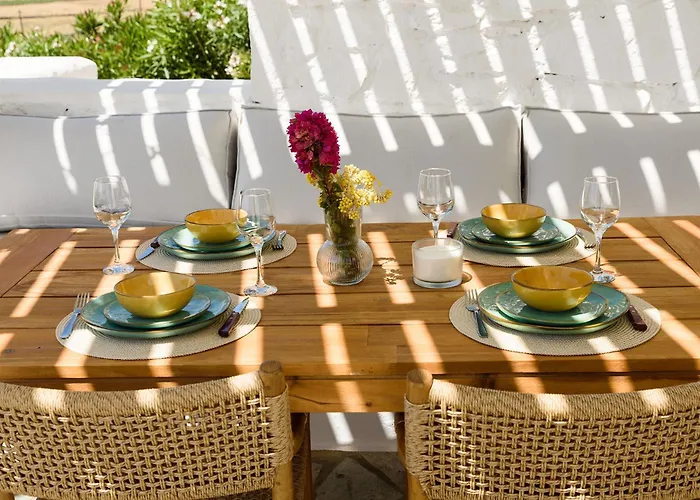 Thalatta Paros Villa *