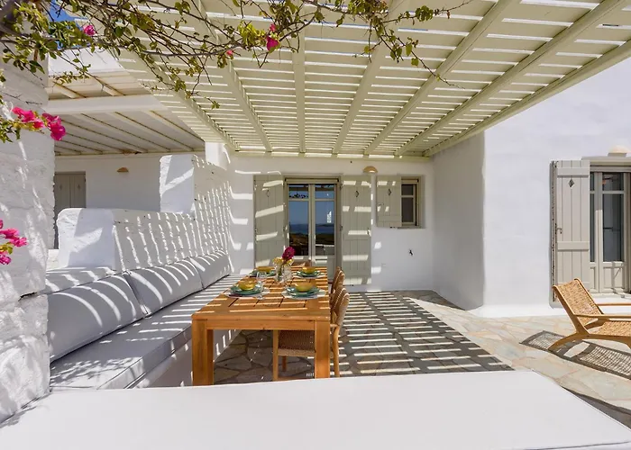 Thalatta Paros Villa *